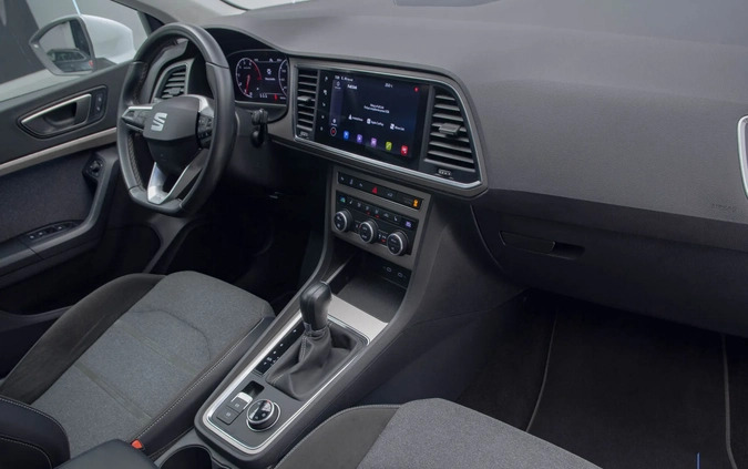 Seat Ateca cena 122900 przebieg: 57930, rok produkcji 2021 z Łódź małe 596